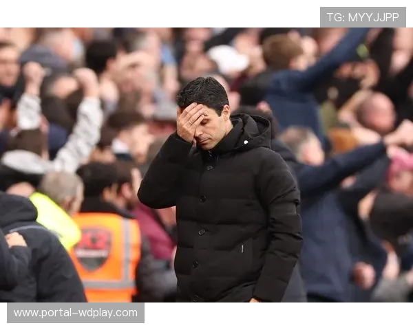 英超11轮战罢，榜首与第九名分差仅8分，竞争激烈程度空前